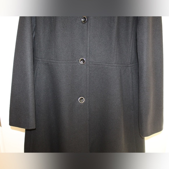 Betsey Johnson wool coat with faux fur collar (women’s XL) - Picture 3 of 11